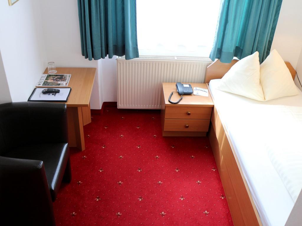 Hotel Gasthof Kasino Villach Phòng bức ảnh
