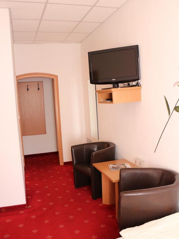 Hotel Gasthof Kasino Villach Phòng bức ảnh