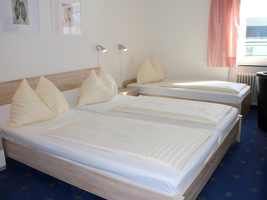 Hotel Gasthof Kasino Villach Phòng bức ảnh